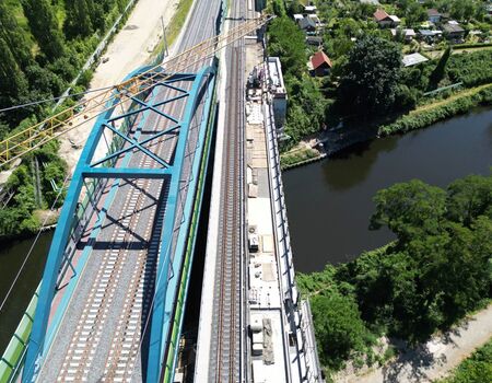 Luftaufnahme der Eisenbahnüberführung Teltowkanal